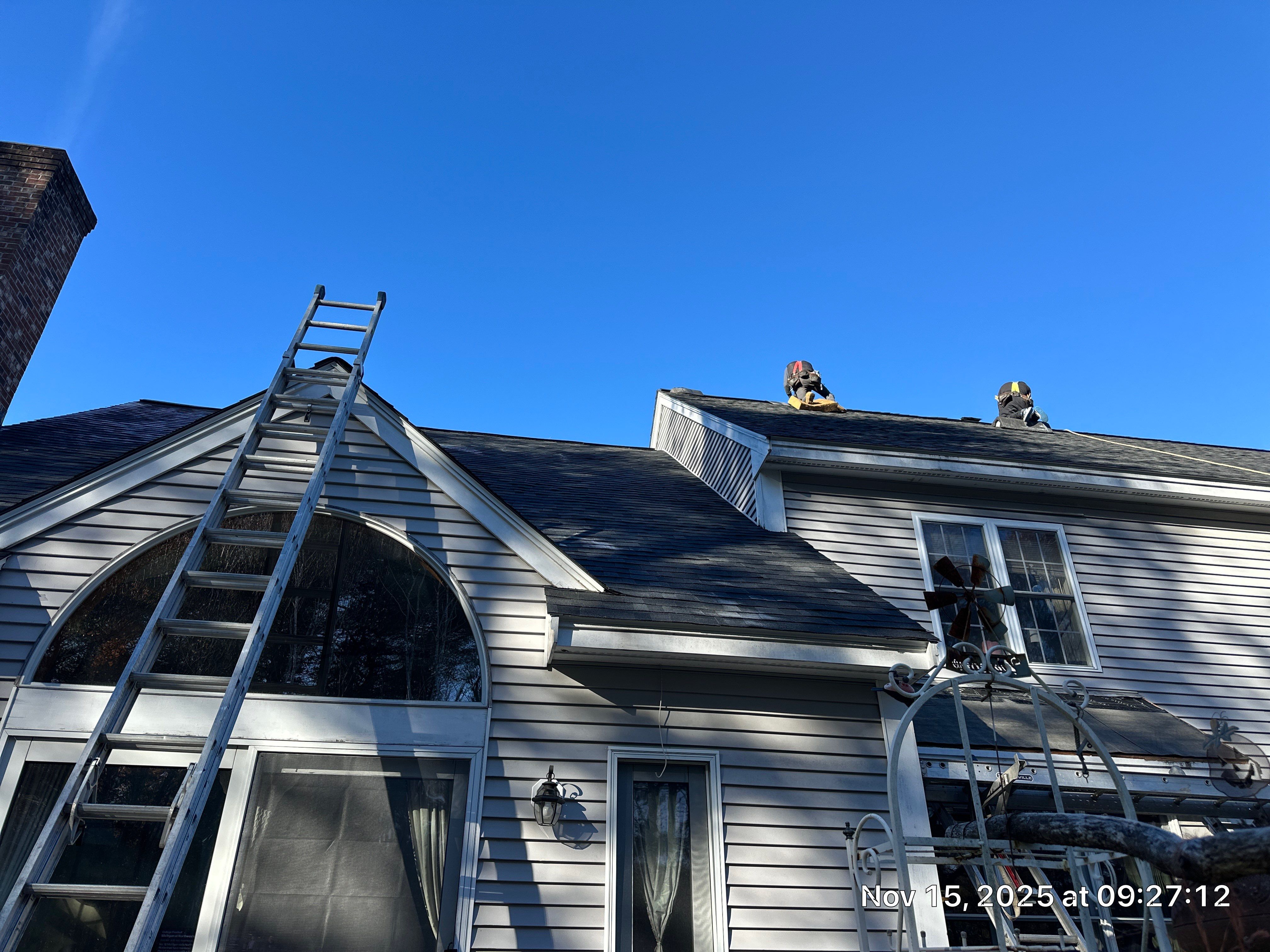 Groton Complete Roof Replacement with Onyx Black OakRidge Shingles by Mighty Dog Roofing of Greater Middlesex County