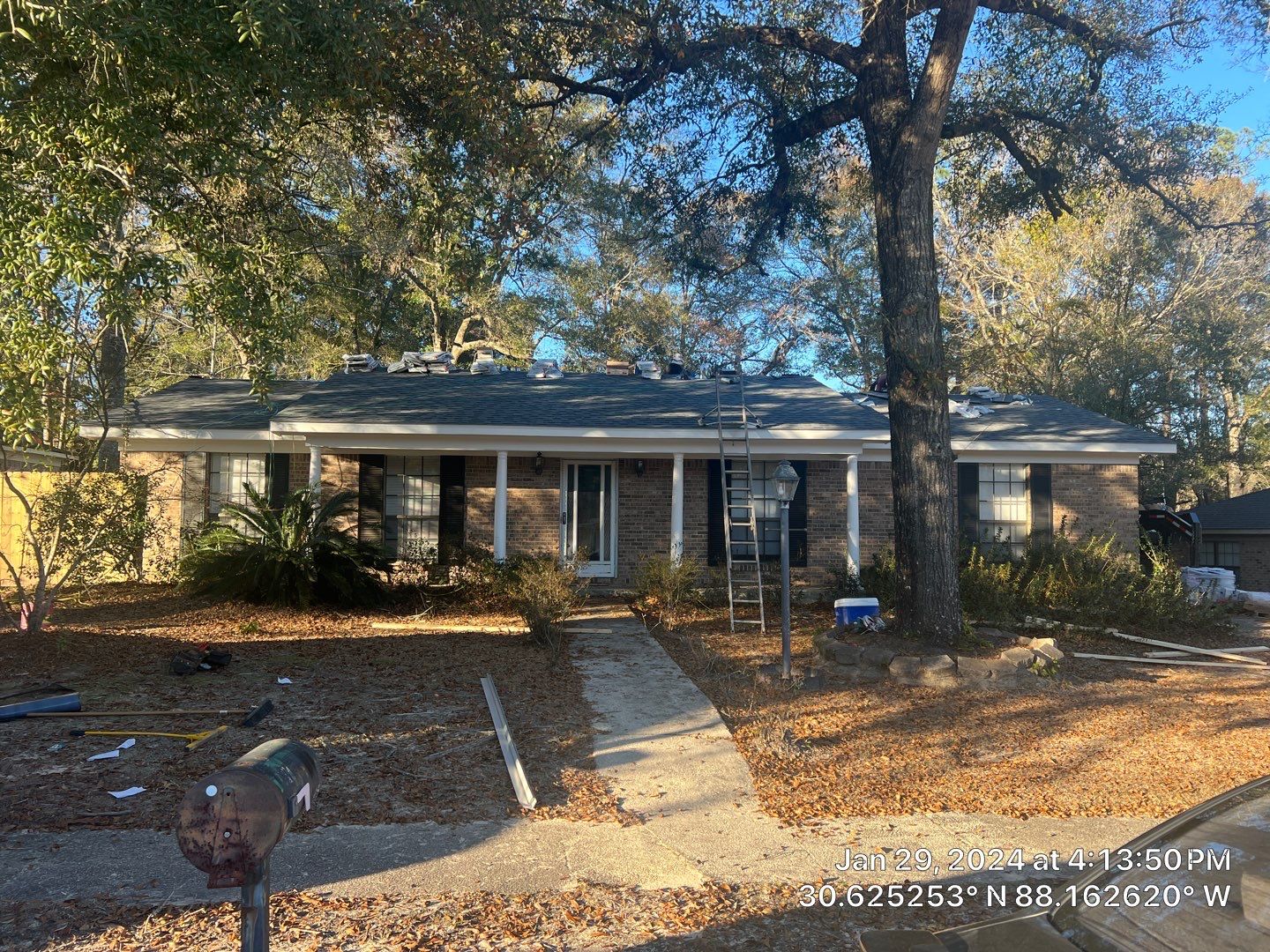 Roof replacement by American Roofing & Construction LLC