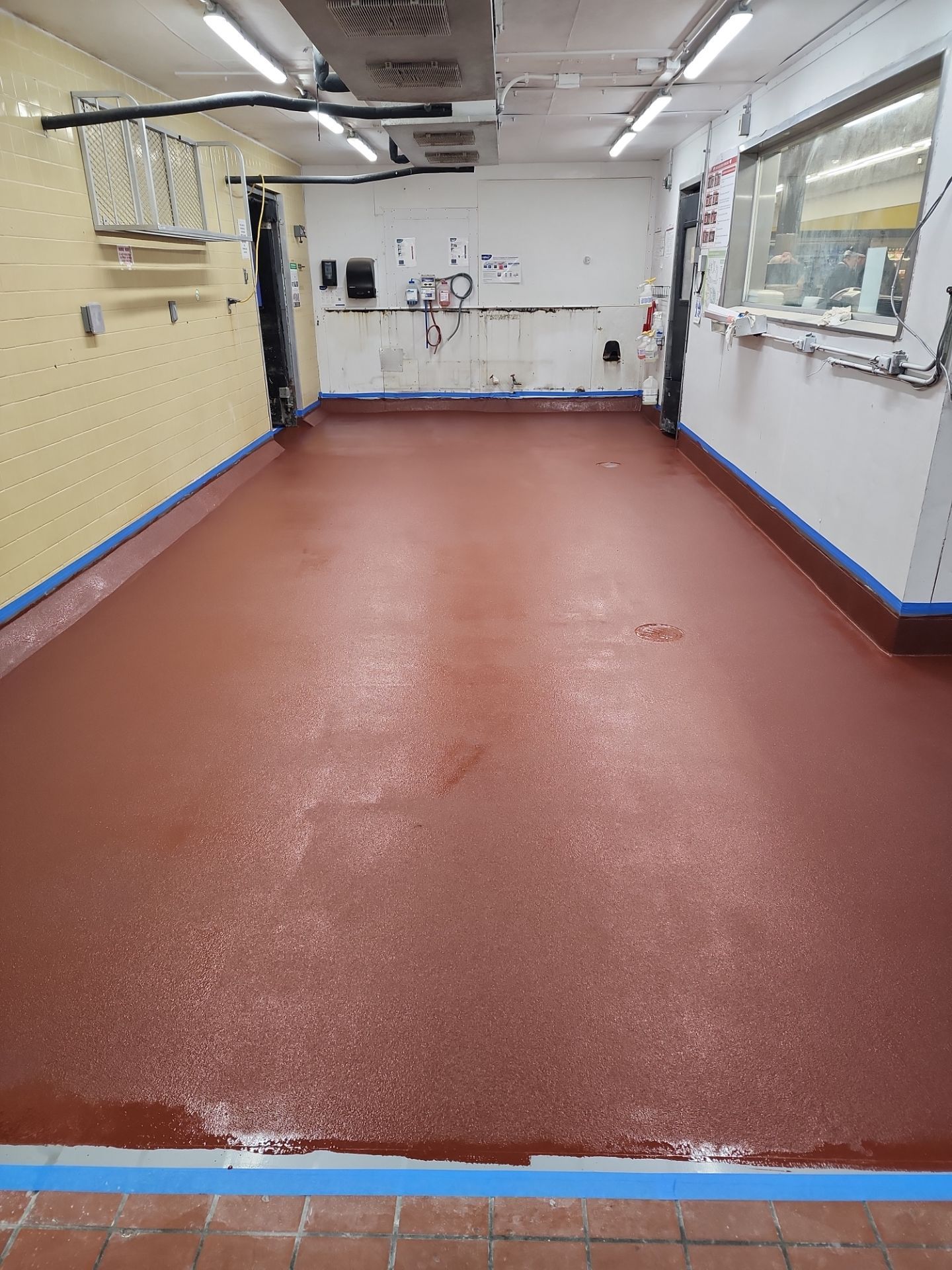 Fresco y Más Meat Processing Room Makeover by Seamless Surfaces