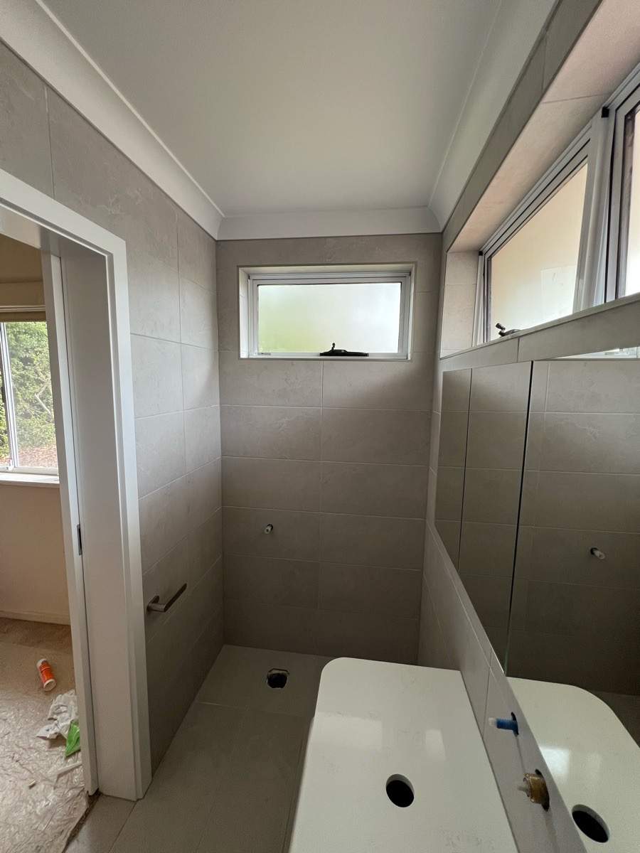 Ensuite Renovation by Re-seal Bathrooms