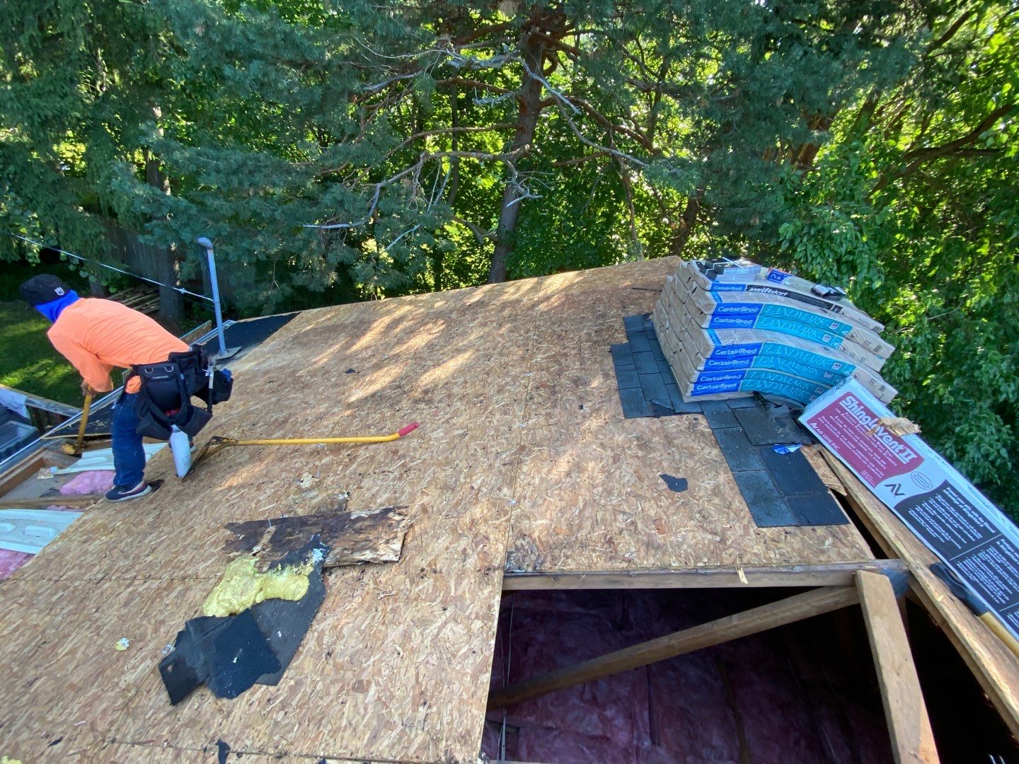 Roof Replacement using CertainTeed Landmark by 180 Contractors
