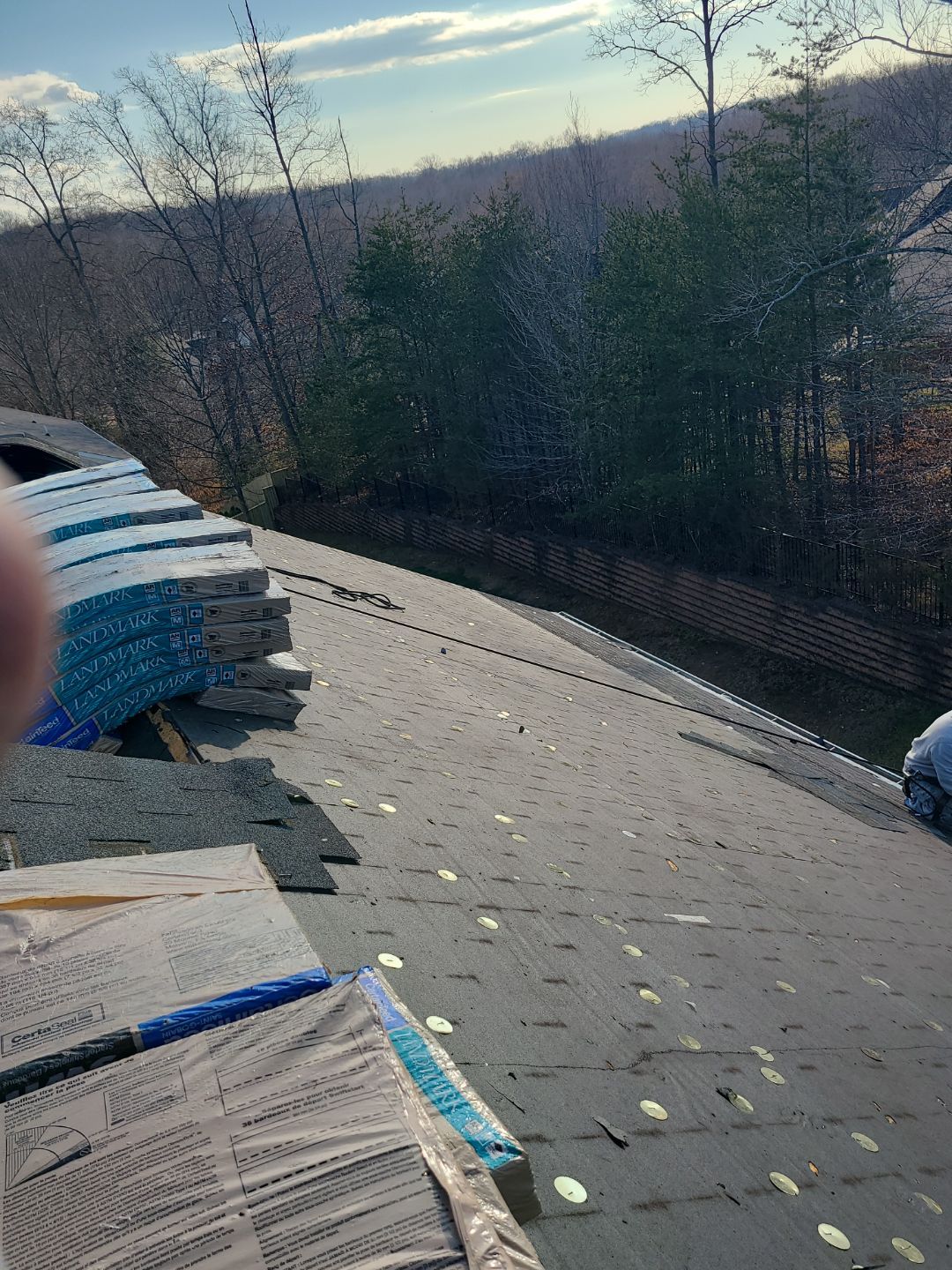 Woodbridge CertainTeed Landmark Roof in Charcoal Black by RM Banning, Inc.