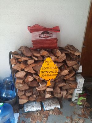 Firewood Delivery  using Seasoned Firewood