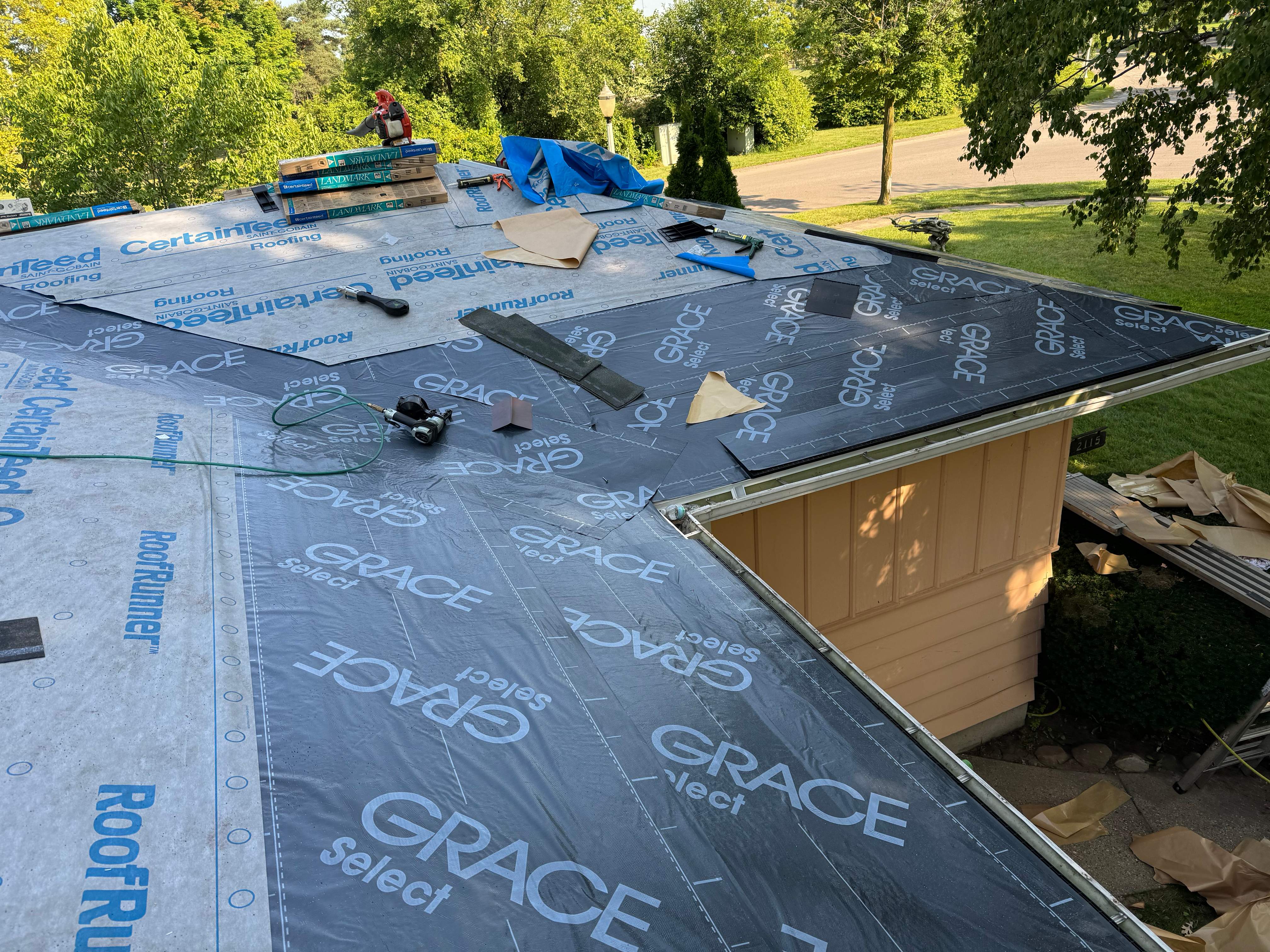 Roof Replacement using Certainteed by GRACCO