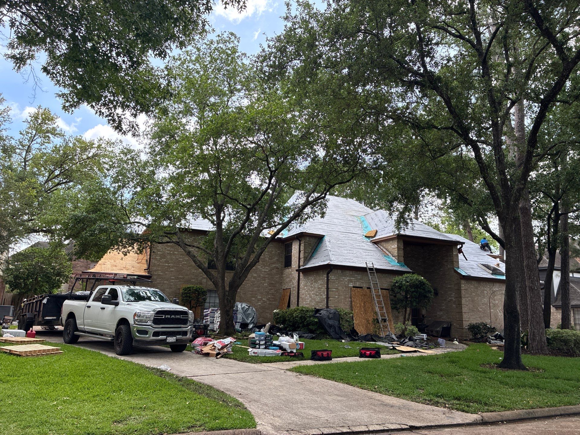 Roof Replacement in Memorial Northwest, Spring TX by Roof Repair Company