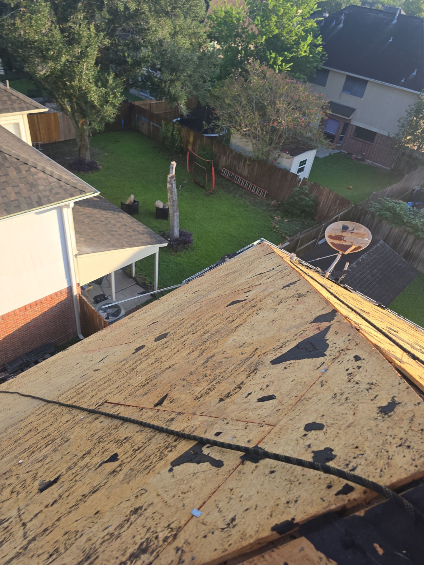 Roof Replacement Pearland by Roof Repair Company