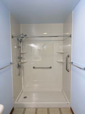 Petoskey Bathroom Remodel and Walk-In Shower Conversion