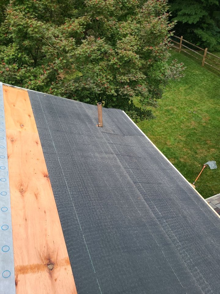 Burke: CertainTeed Landmark Pro Architectural Shingles in Max Def Weathered Wood by RM Banning, Inc.