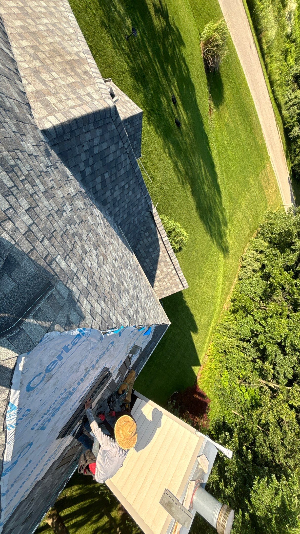 Roof Replacement using CertainTeed Landmark by 180 Contractors
