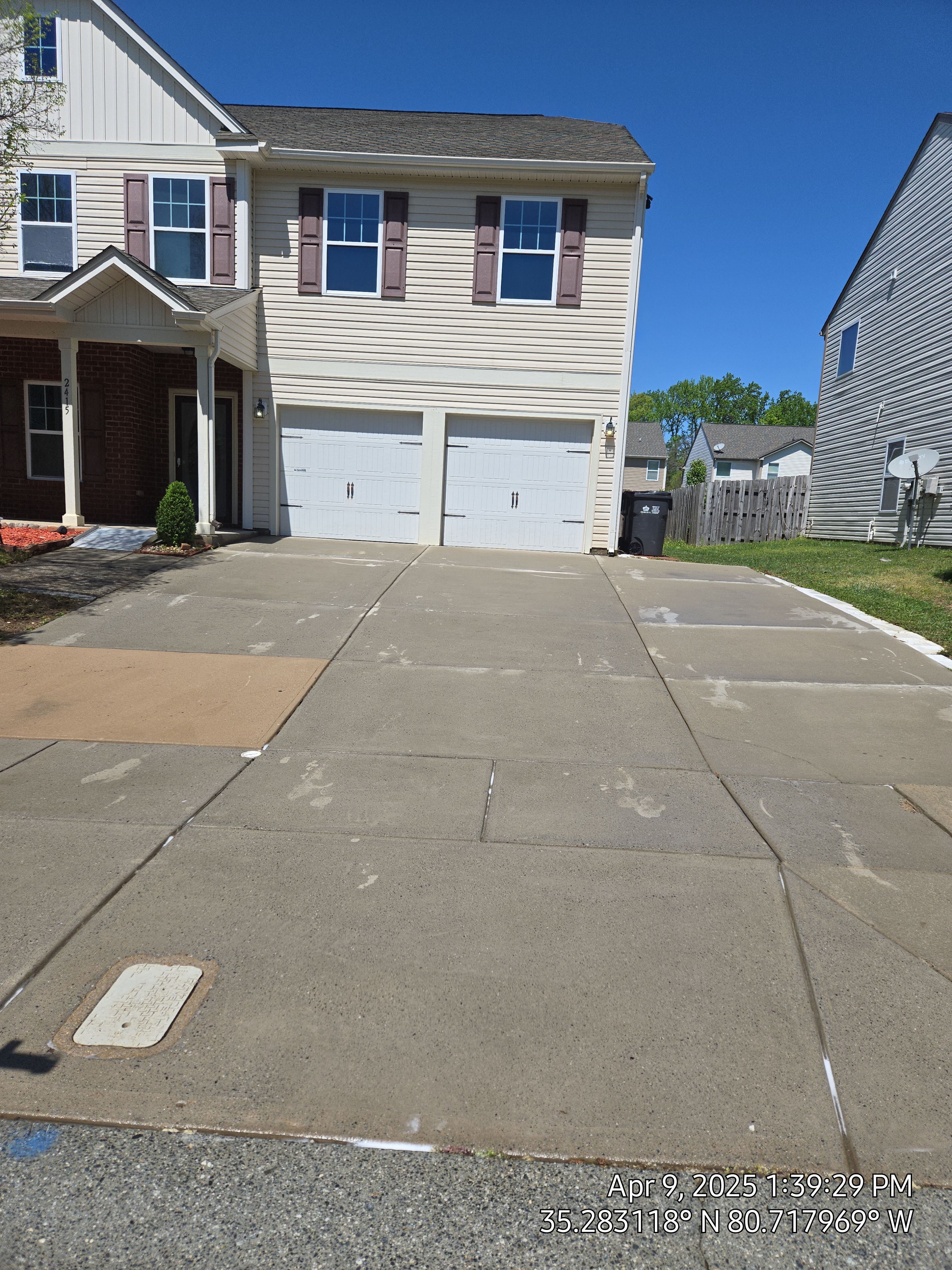 House Wash using cleaner by Power Wash Masters LLC