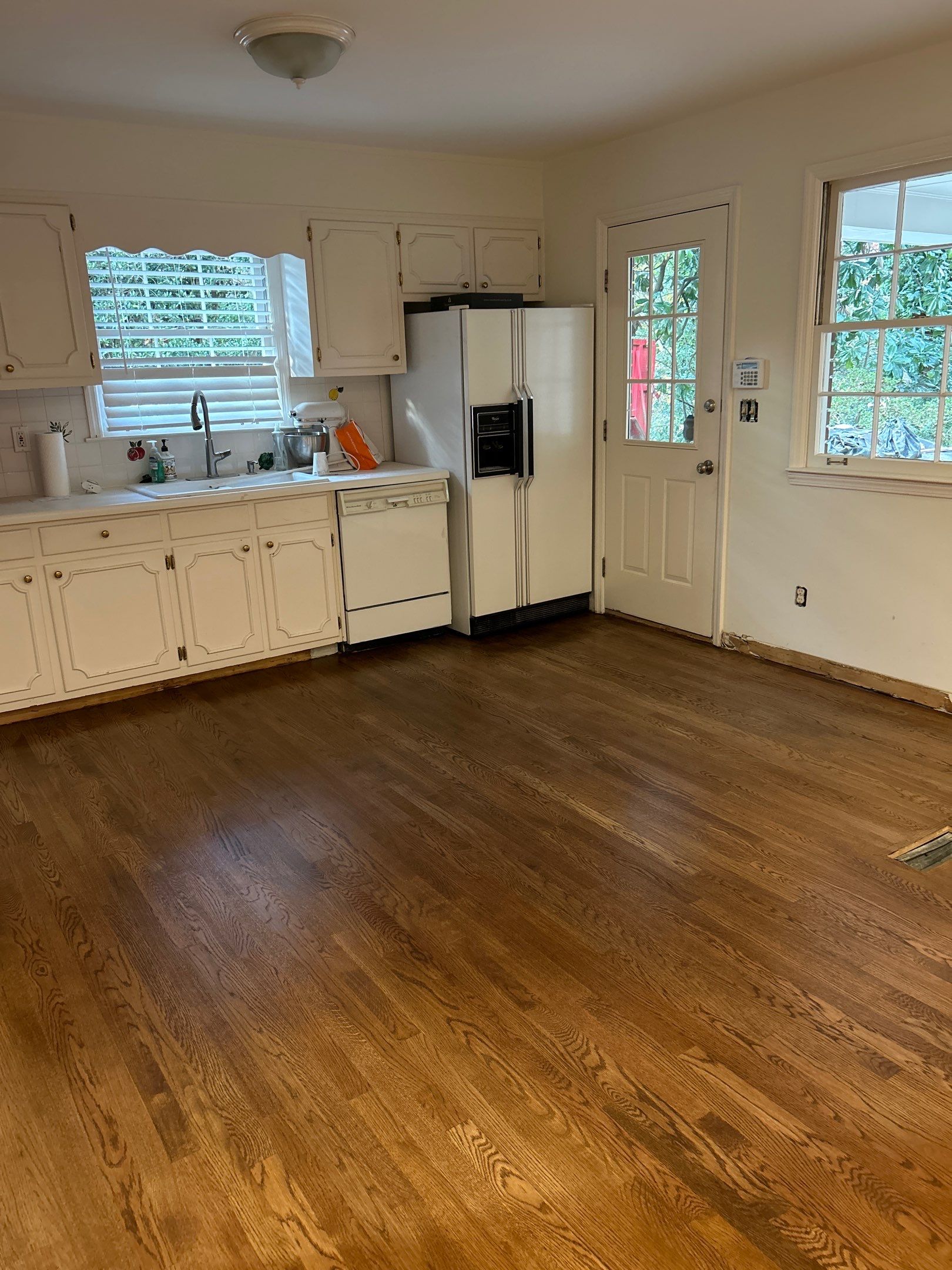 Oak refinish by Footprints Floors of East Atlanta
