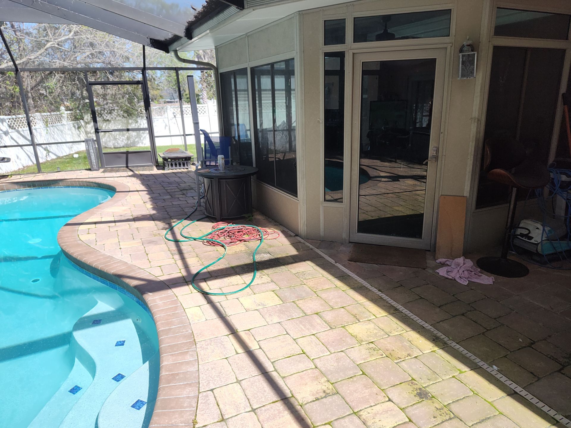 Lanai  using Concrete Sealant by DuraSeal