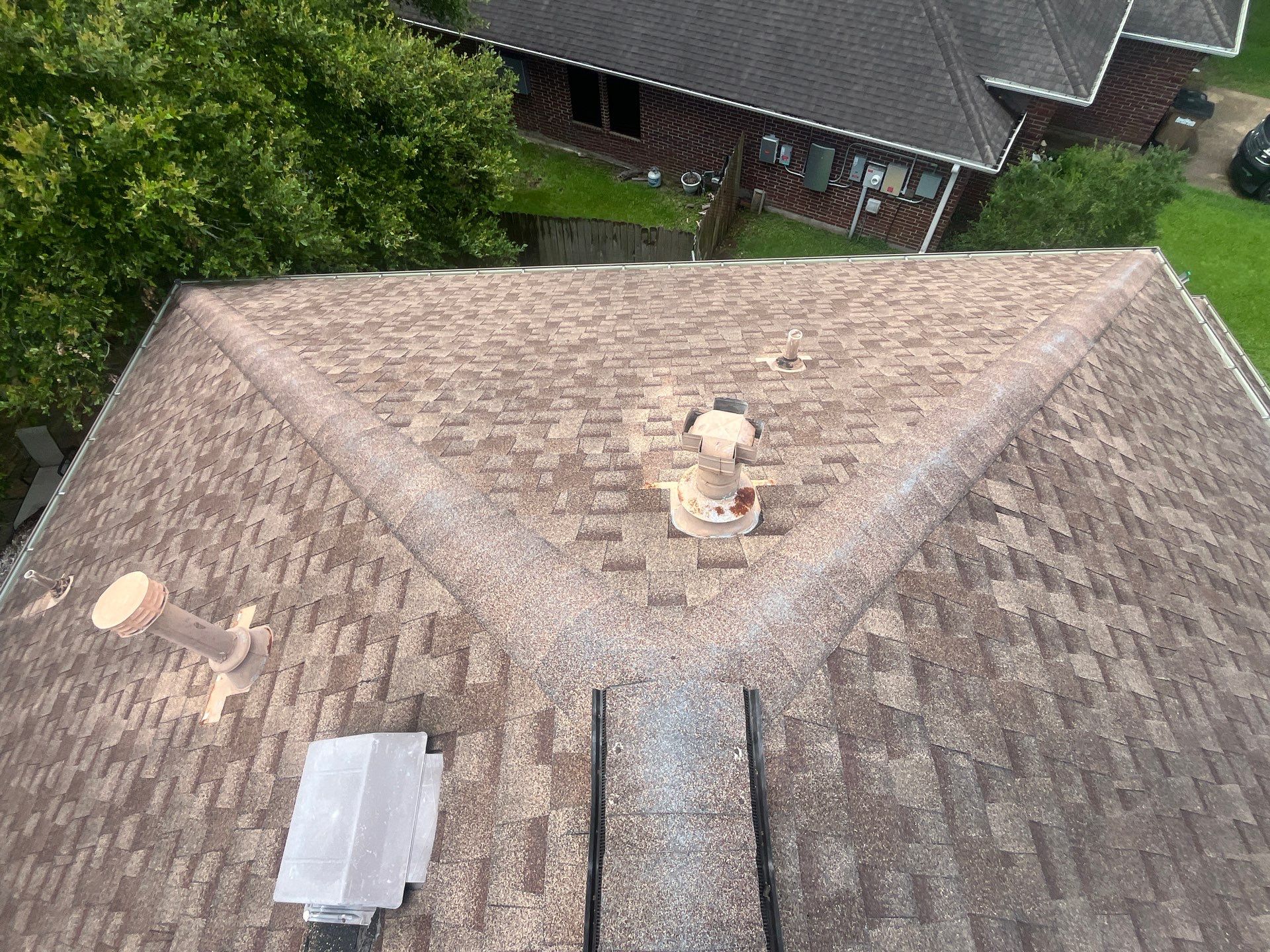 Hail Damage using Owen's Corning Duration (Lifetime) Shingles by Roof Repair Company