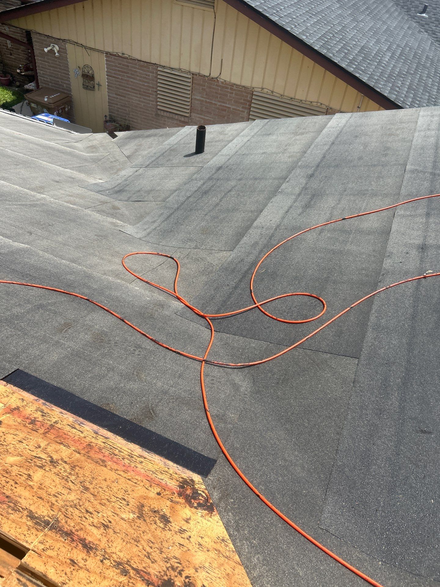 Screened in, on Spicewood by Bayfront Roofing and Construction
