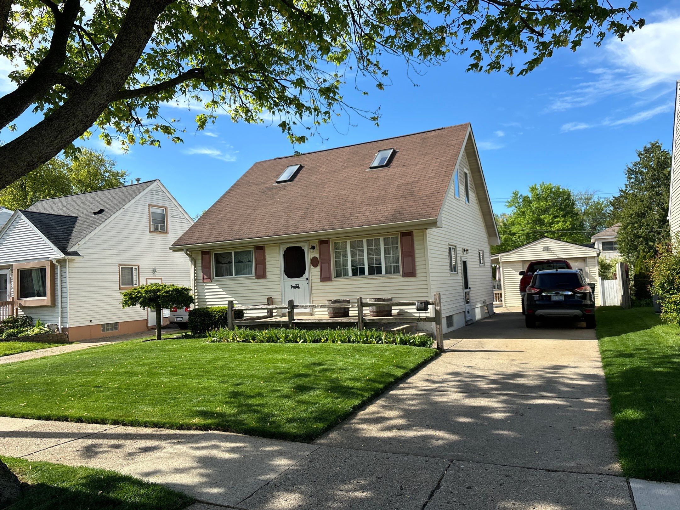 Roof Replacement using CertainTeed Northgate by 180 Contractors
