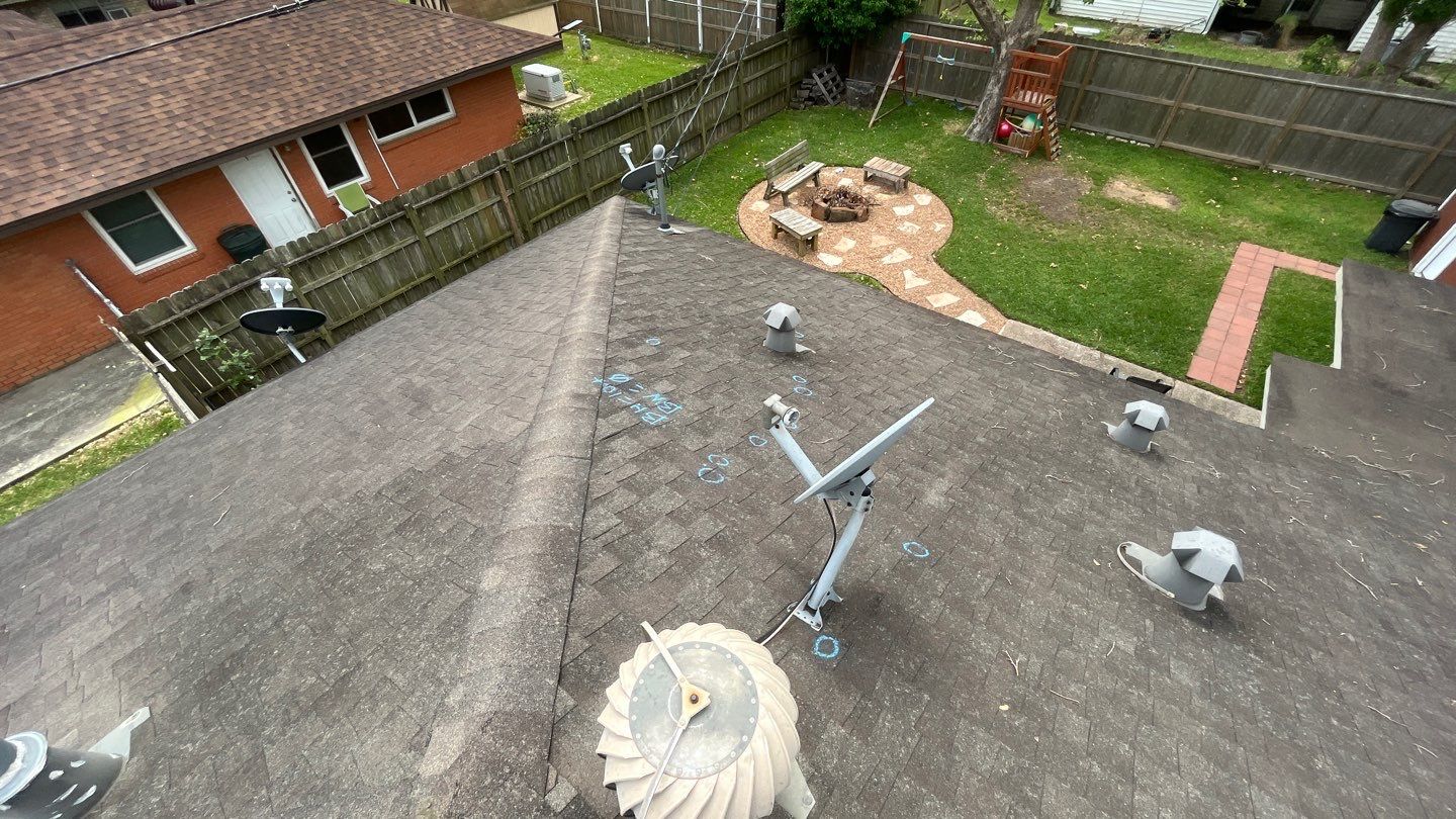 Residential Roofing Installation using Owen's Corning Duration by Roof Concepts Construction