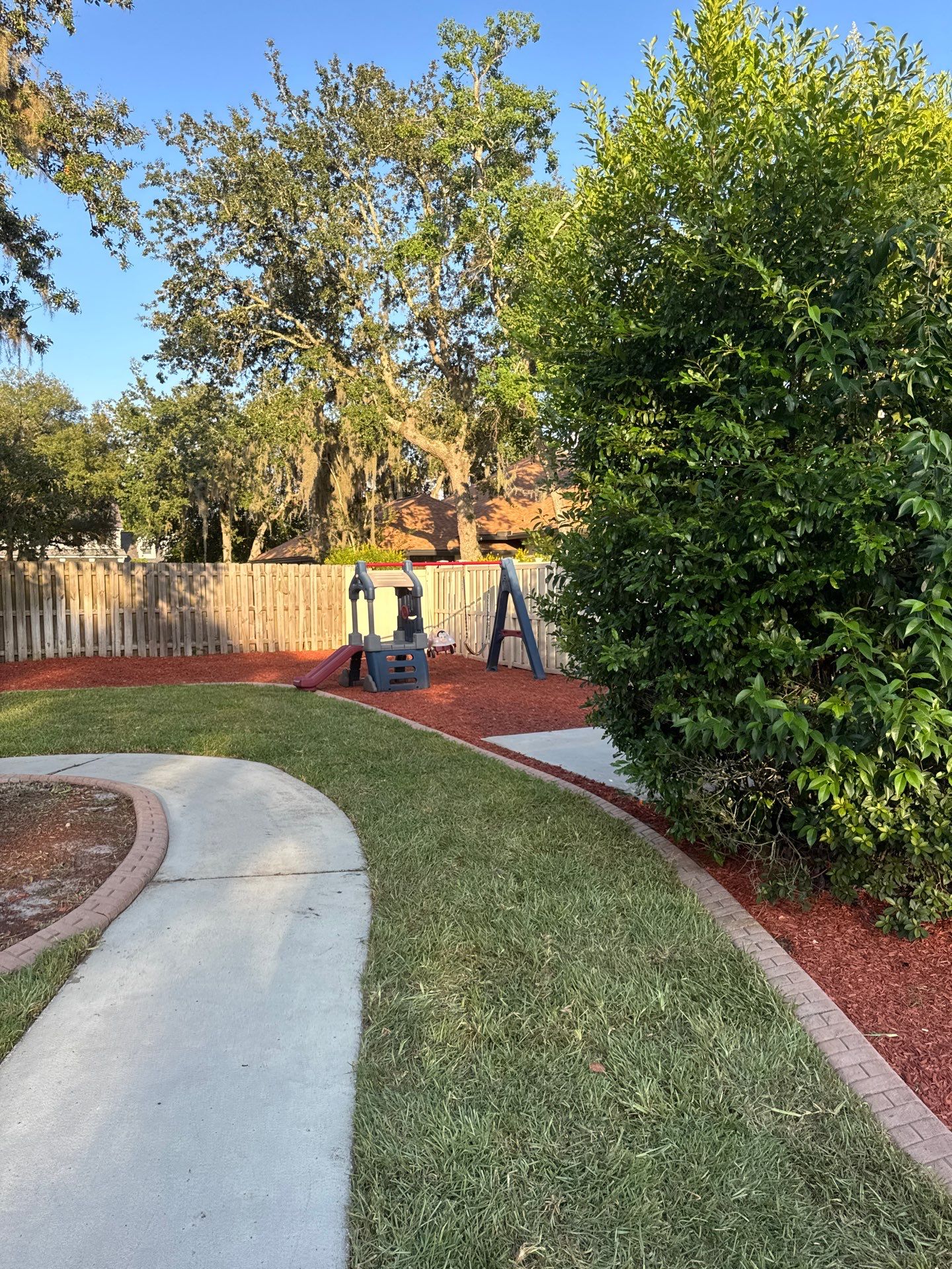 Deerwood Resident | Sod & Bed Design/Plant Installation by ProGreen Services