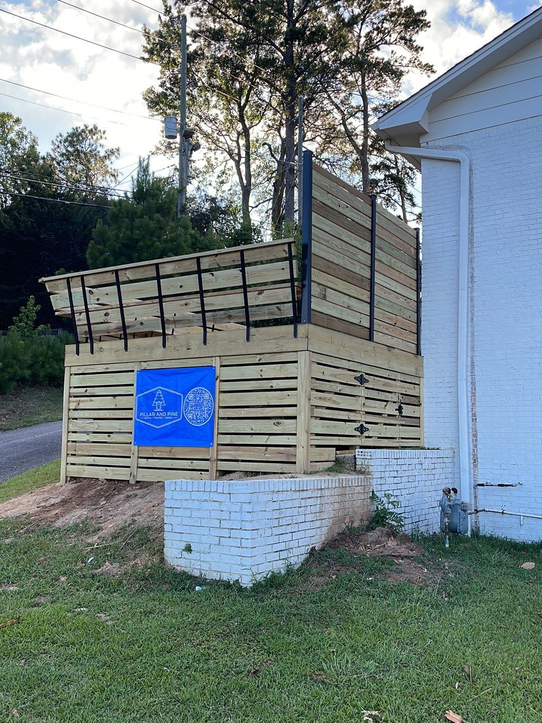 Independence Drive - Deck Installation   by Pillar and Pine