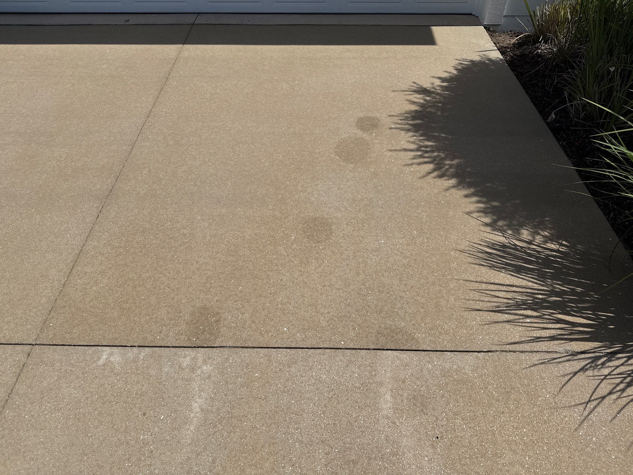 🛠️ Oil Stain Removal – Indigo Community, Lakewood Ranch, FL by Sunshine AquaWash