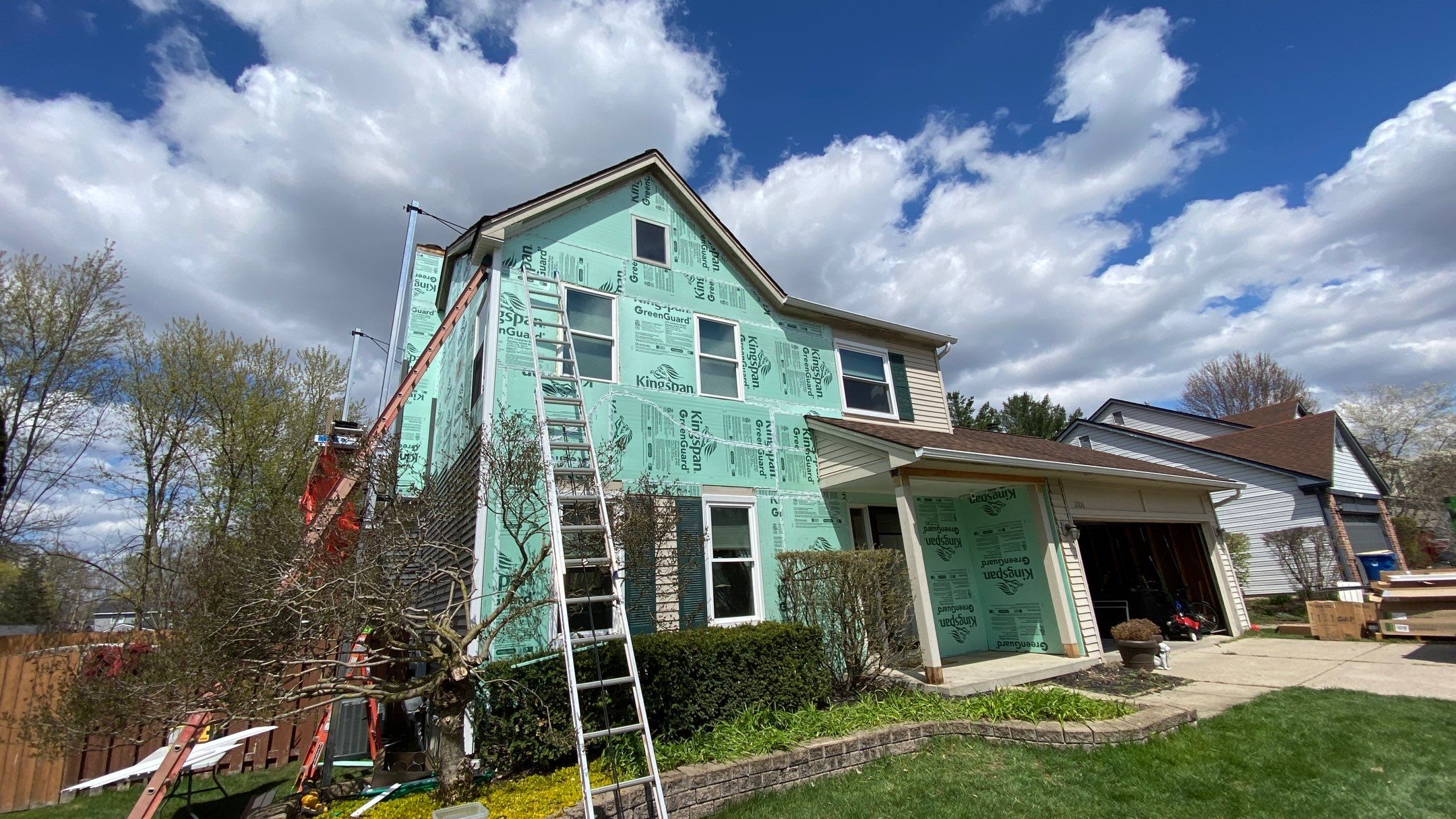 Siding Replacement using CertainTeed Restoration Classis D4 by 180 Contractors