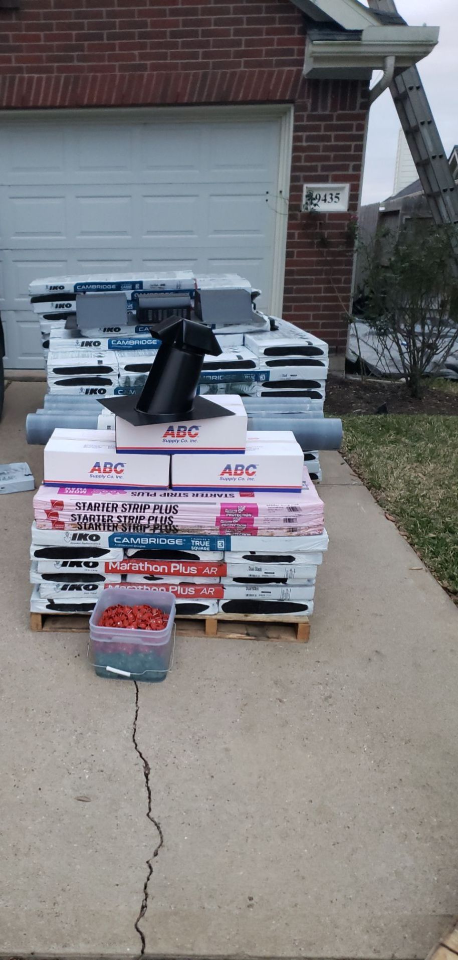 Residential Roof Replacement using IKO CAMBRIDGE DUAL BLACK by Elite Roofing LLC