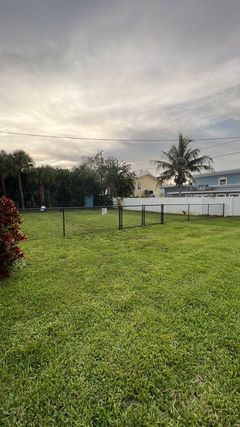 Holmes Beach, FL 4ft. Tall Black Chain-link  by Asap fence and gates, LLC