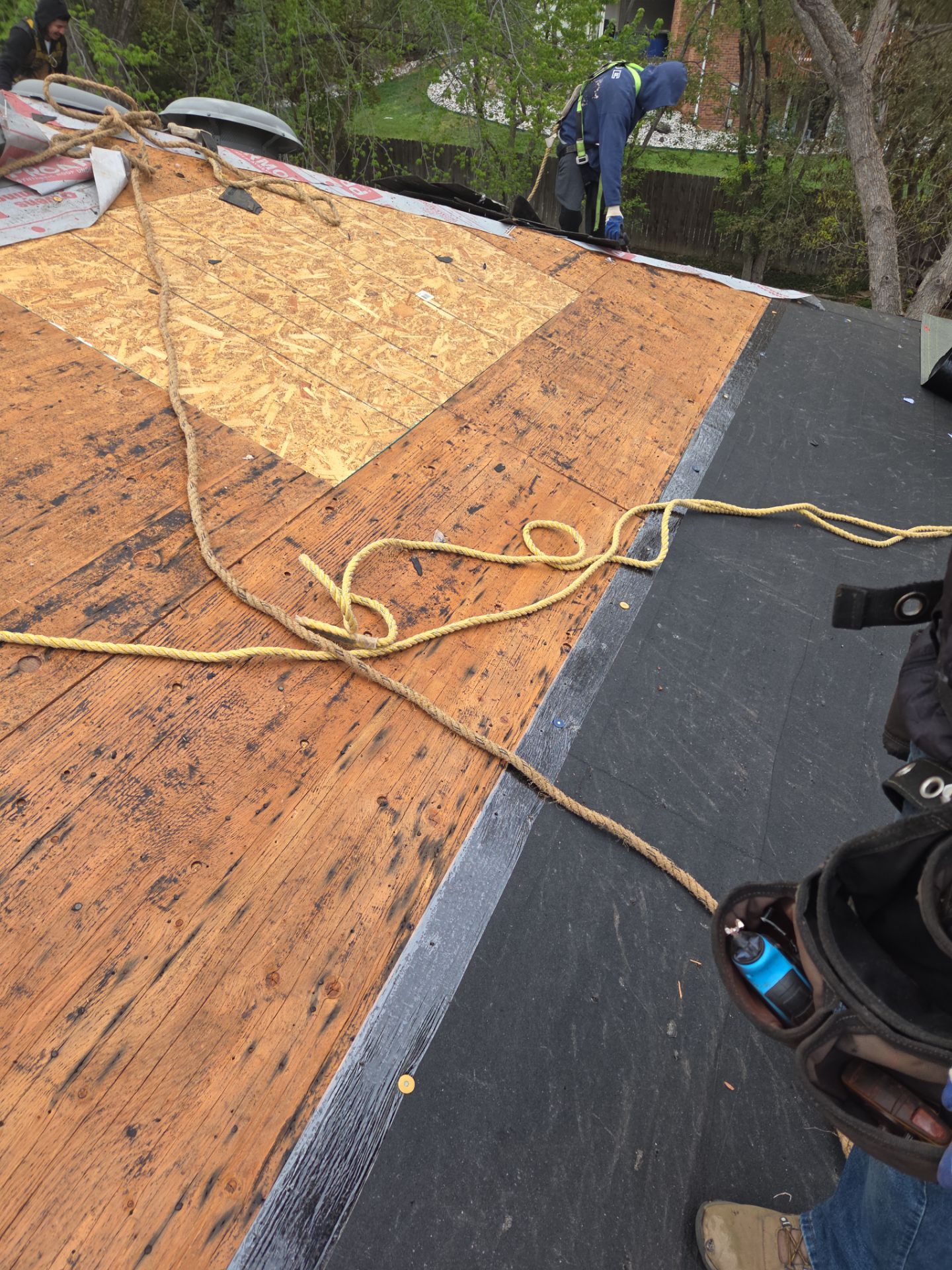 New Roof using Malarkey - Legacy - Weathered Wood by RTP Roofing Company