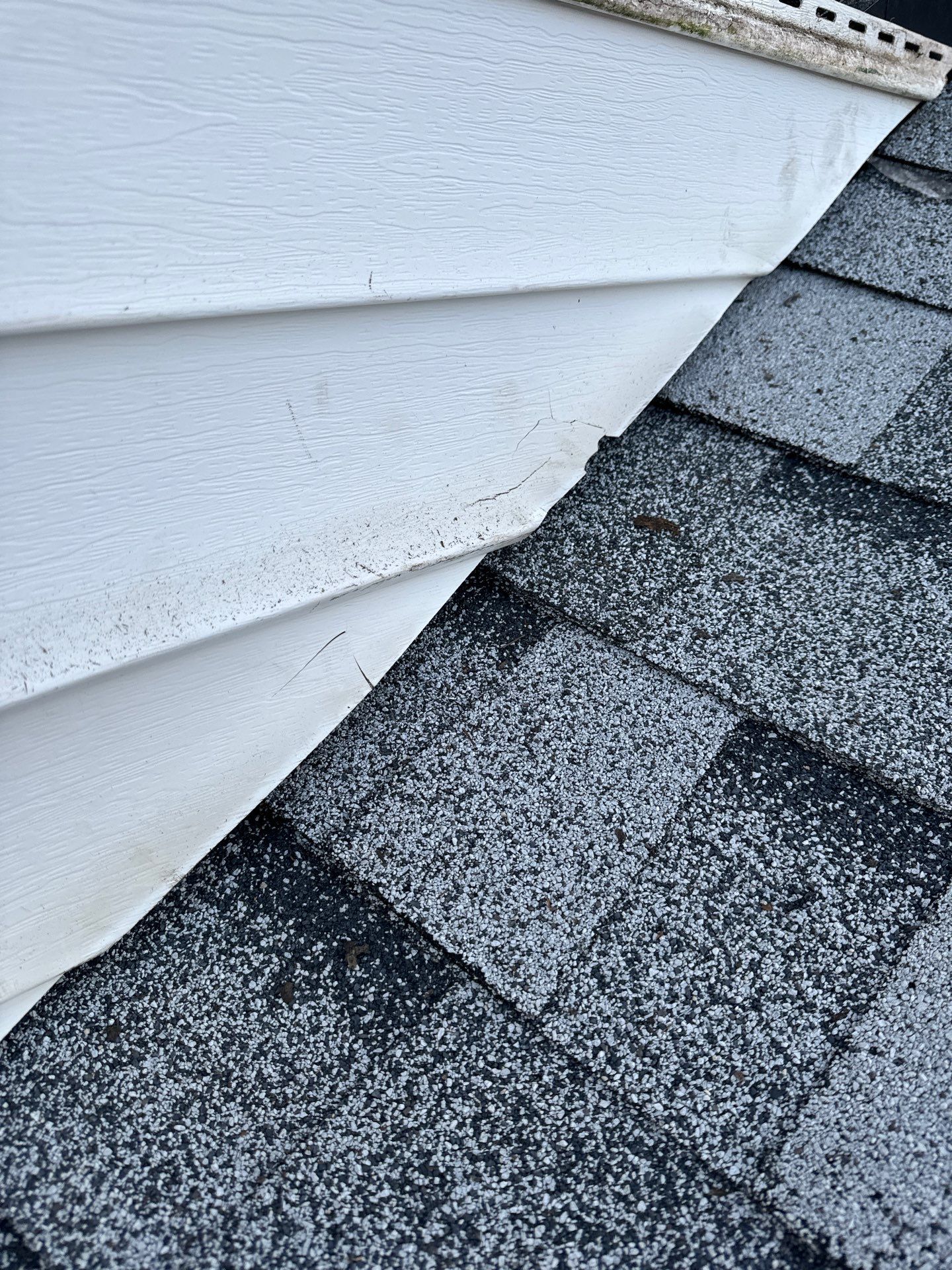 Roof Replacement using Owens Corning by 180 Contractors