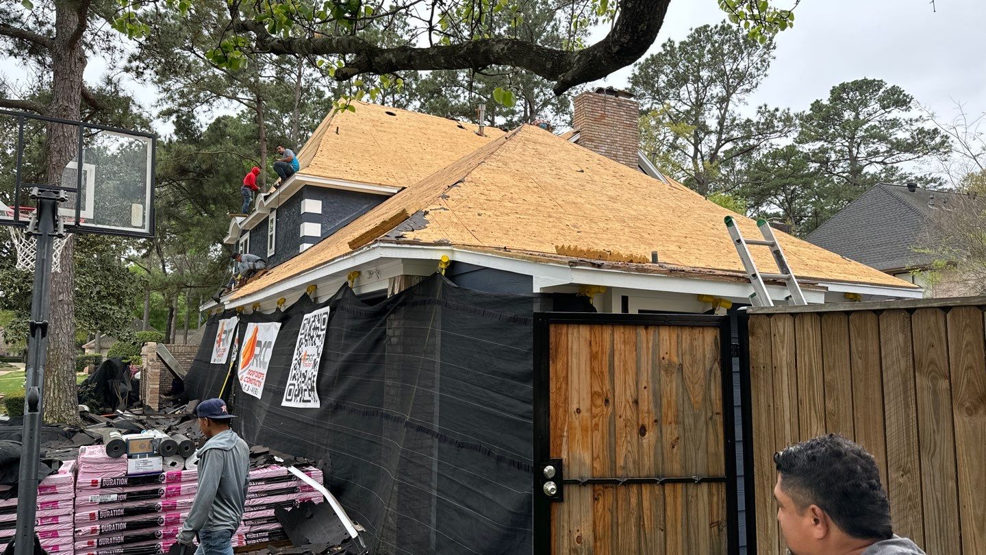 Residential Roofing Installation using Owen's Corning in Champions, Tx by Roof Concepts Construction