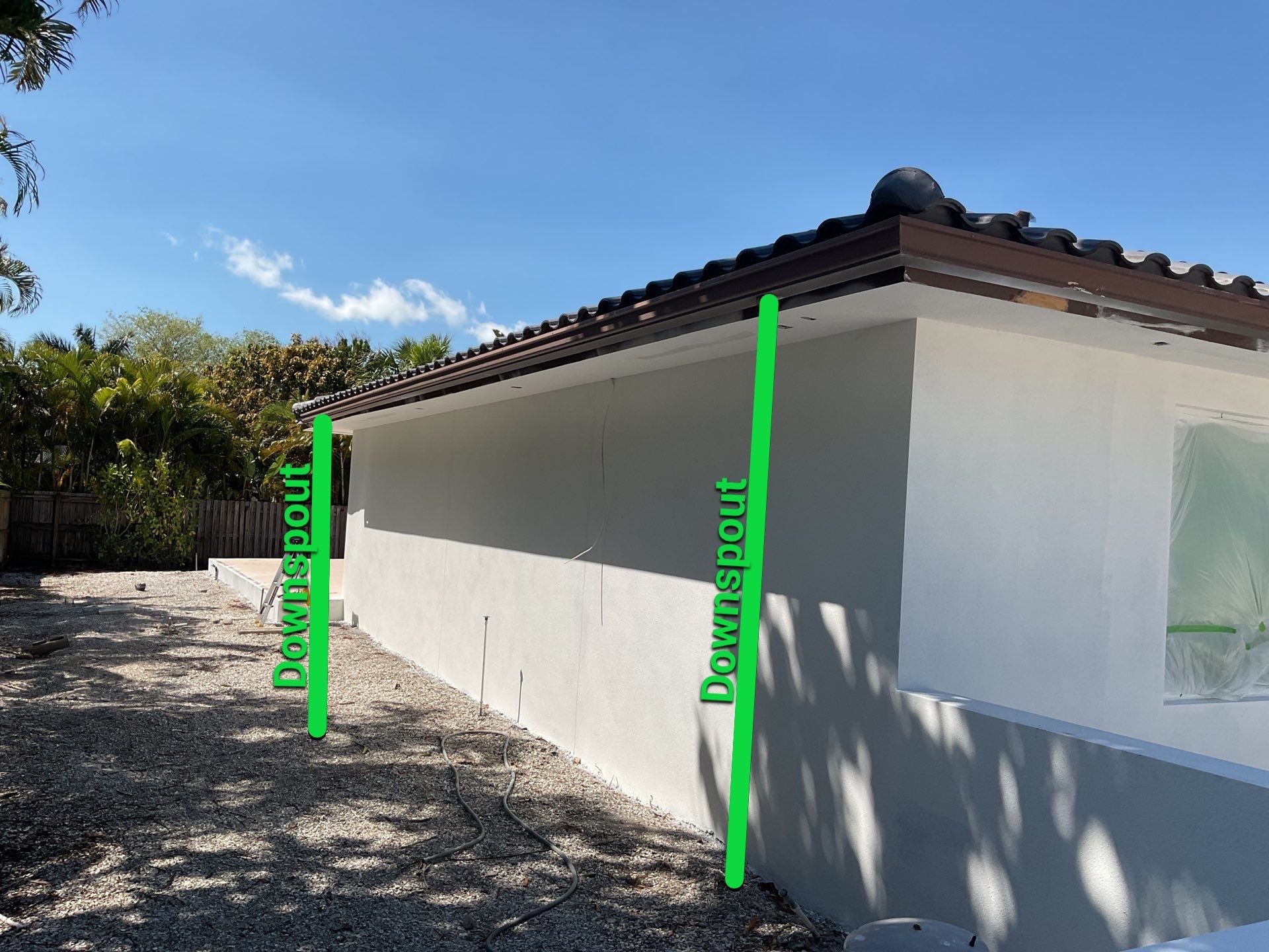 6 Inch Seamless Gutters using bronze gutters in Sarasota FL by Gutter Professors