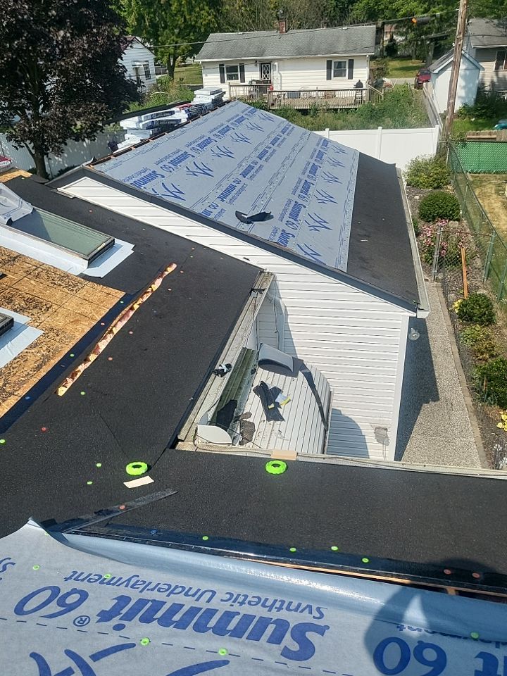 ATLAS PINNACLE COLOR: SCOTCHGARD BLACK SHADOW by Eagle Eye Roofing