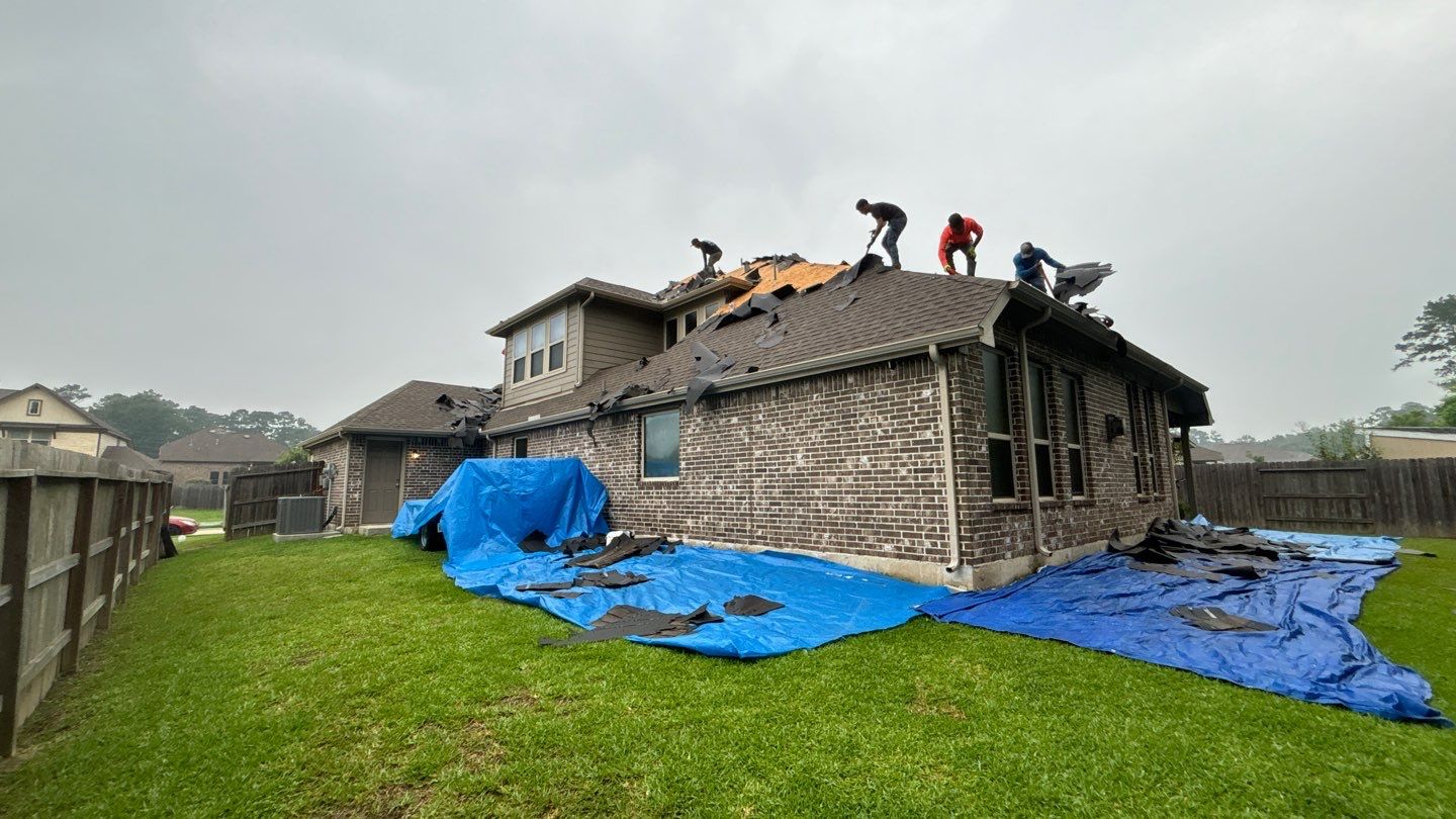 Residential Roofing Installation using Owen's Corning Duration (Lifetime) Shingles by Roof Repair Company