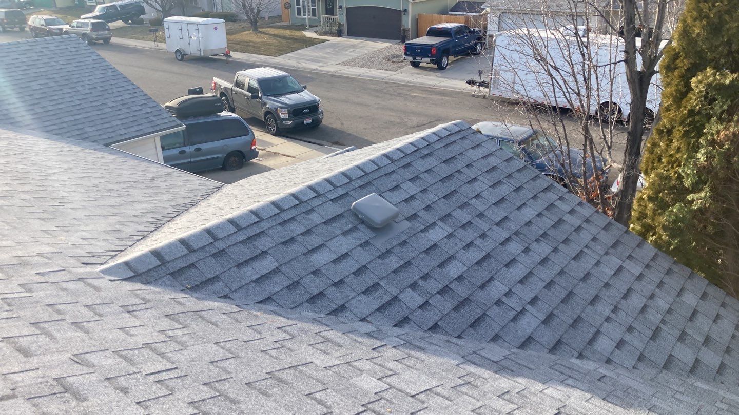 Single Story roofing replacement Meridian in using Owens Corning Oakridge shingles in Estate Grey by ID Roofing LLC