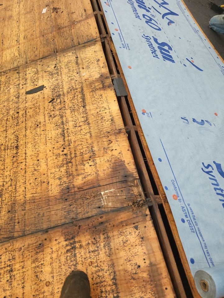 ATLAS PINNACLE COLOR: PRISTINE SCOTCHGARD WEATHERED DRIP EDGE: MUSKET BROWN by Eagle Eye Roofing