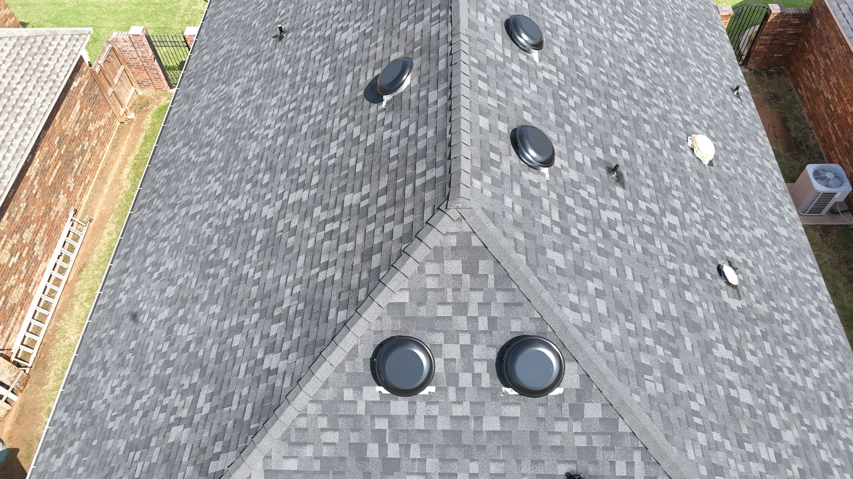 Burkburnett Roof Replacement Featuring Owens Corning Onyx Black Shingles by Shearman Roofing & Construction