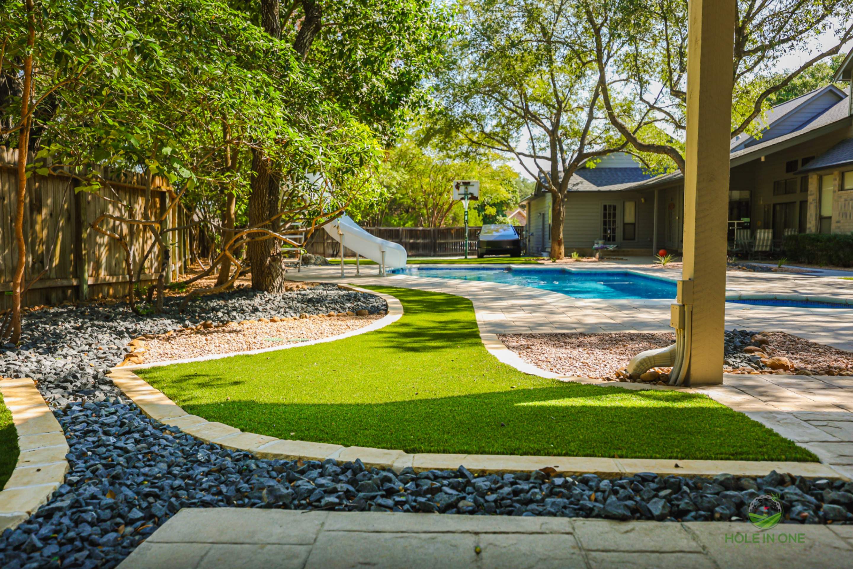 Chase Oak, San Antonio Tx. by Hole In One Lawns, LLC