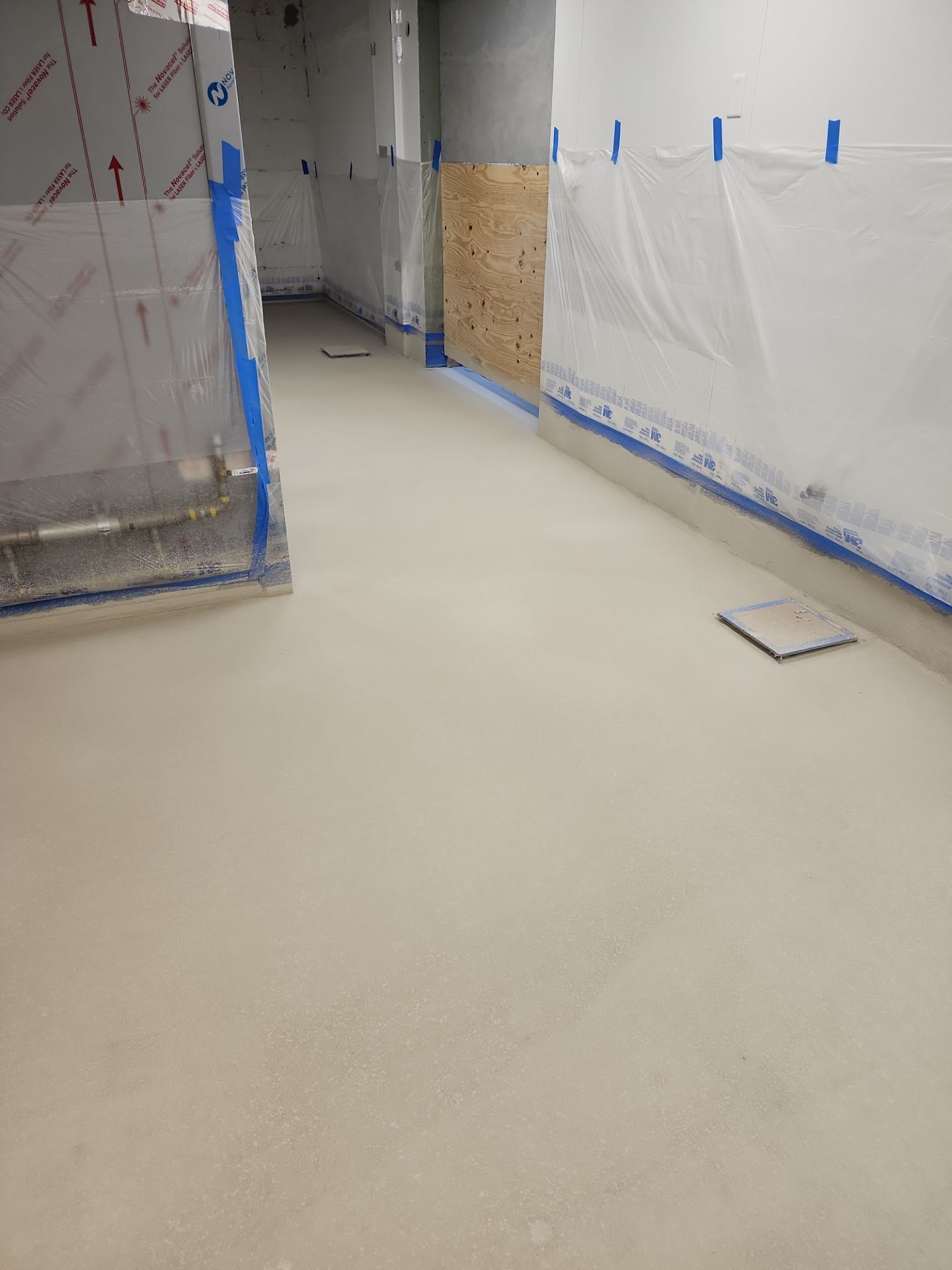 Machialina Restaurant Microtopping by Seamless Surfaces