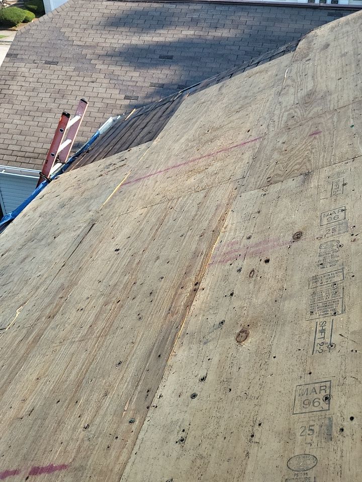 ATLAS PINNACLE COLOR: COASTAL GRANITE by Eagle Eye Roofing