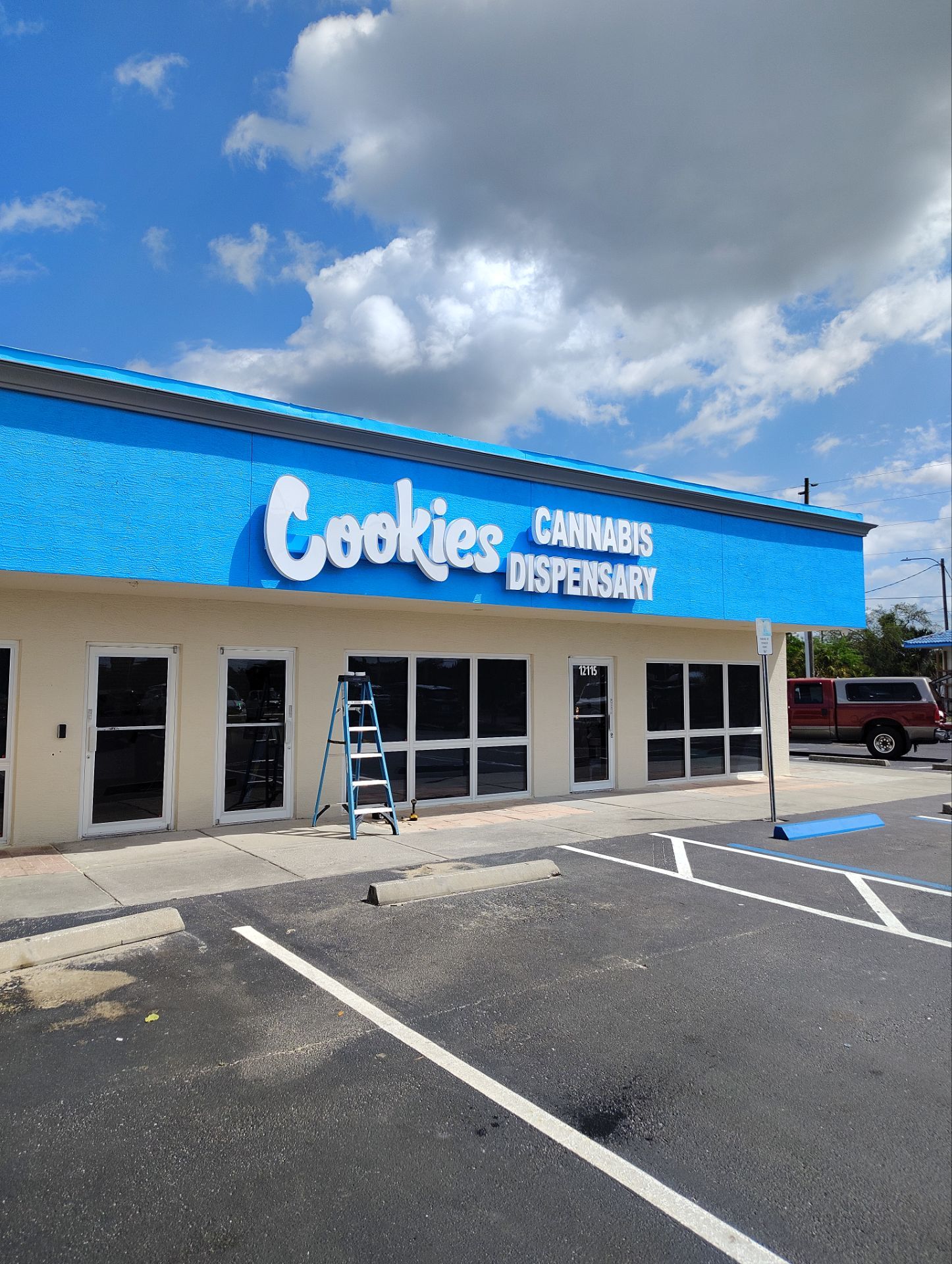 COOKIES CANNABIS Channel Letters: Permit, Fab & Install by SignCrafters
