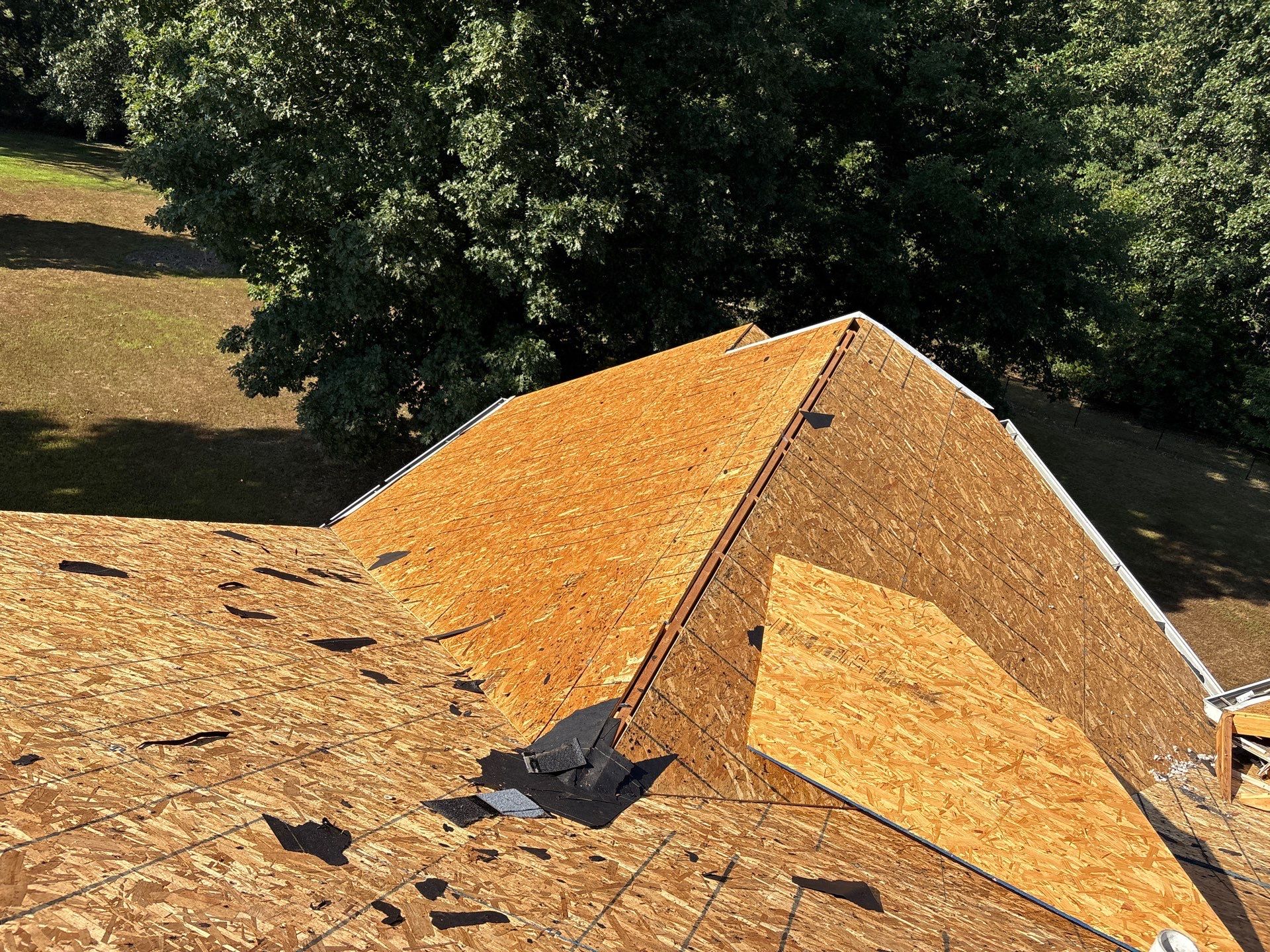 Residential Roofing Installation - Atlas Pinnacle Pristine - Color Black Shadow by Titan Commercial & Residential Roofing 