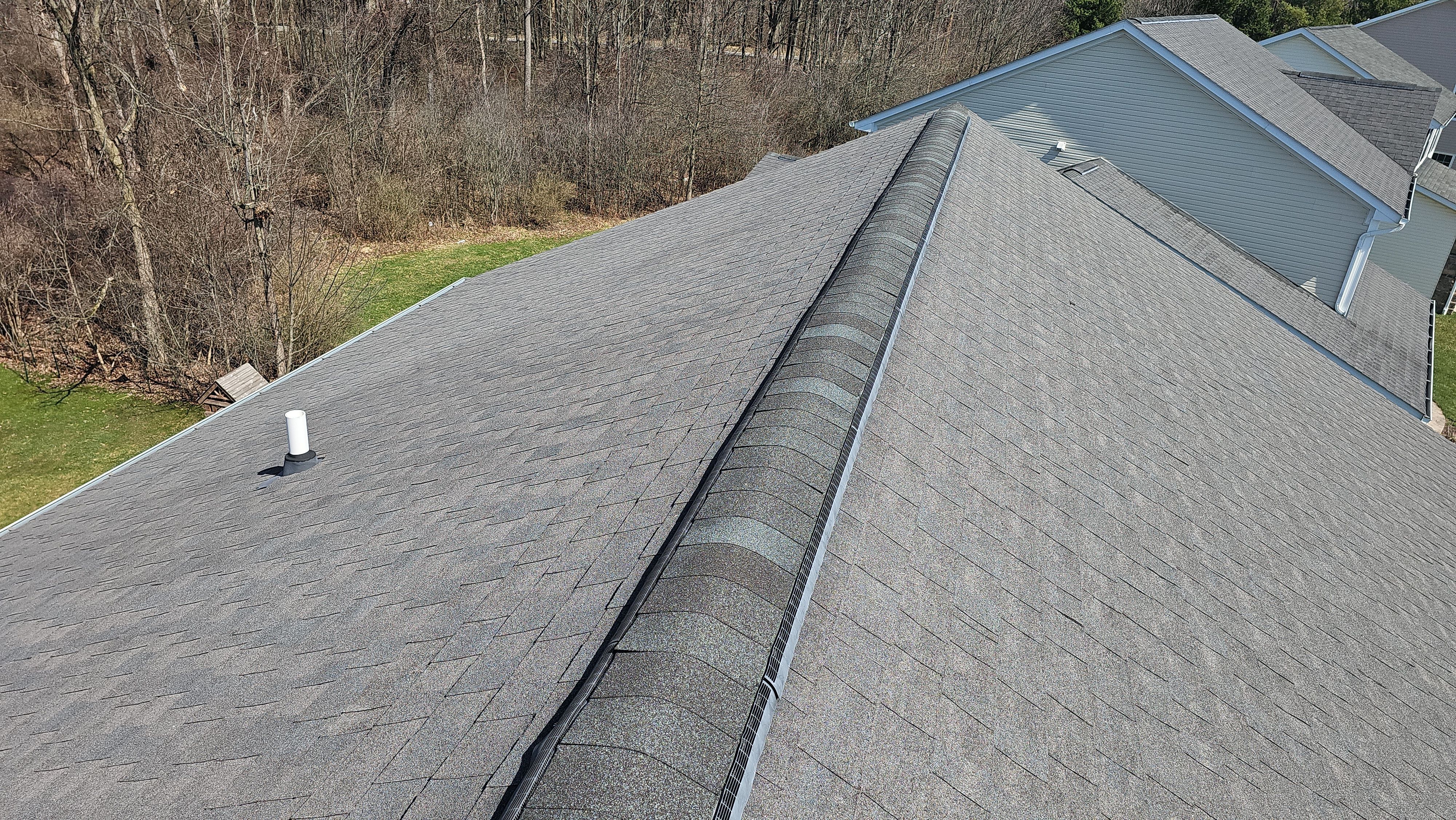Rebecca N: Atlas Pinnacle, Color, Black Shadow, Drip Edge, Color, White by Eagle Eye Roofing