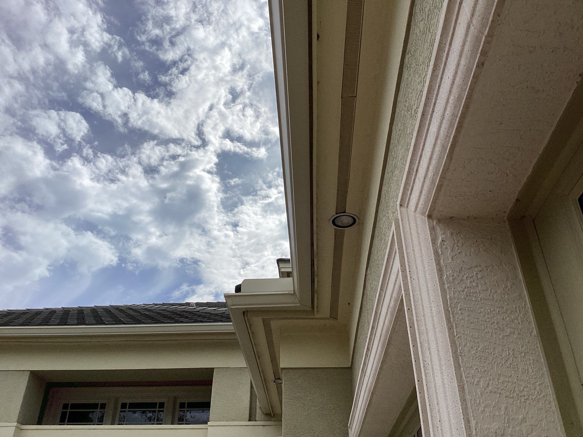 Gutter Project 7 inch seamless gutters using Cameo Gutters in Sarasota FL by Gutter Professors