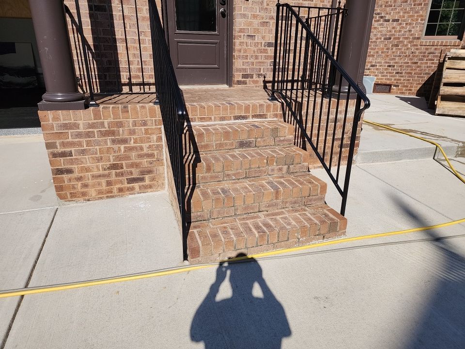 House Wash using cleaner by Power Wash Masters LLC