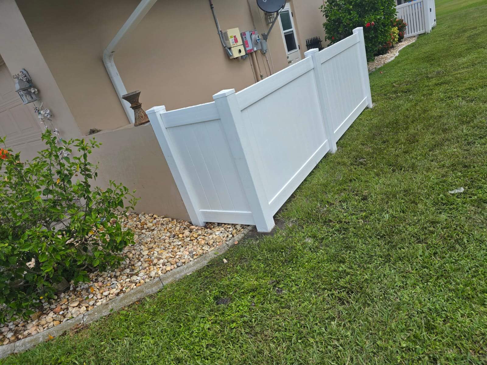 Residential White Vinyl Privacy Fence Enclosure in Rotonda West by True Fence LLC