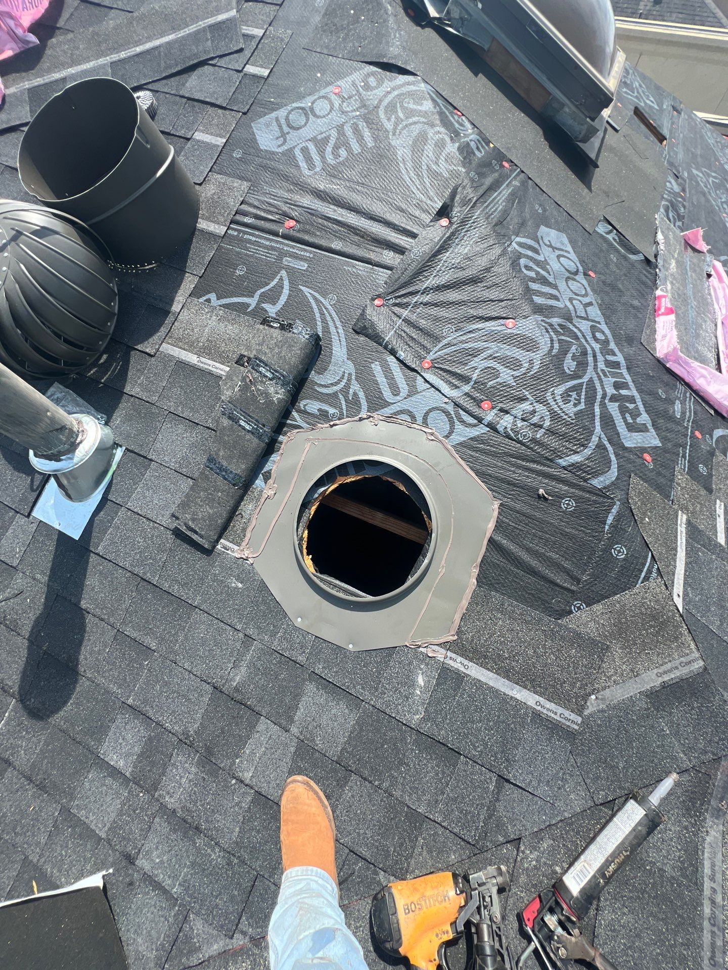 Residential Roofing Installation using Owen's Corning Duration (Lifetime) Shingles by Roof Repair Company