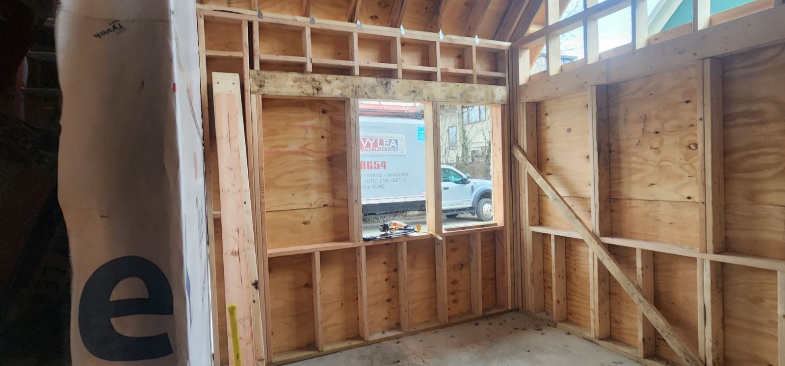Garage by Ivy Lea Construction