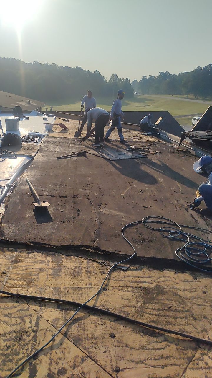 First Assembly of God, De Queen, Arkansas by Hostetler Roofing