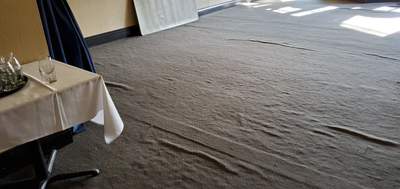 Restaurant, Buckled Carpet Re-stretch