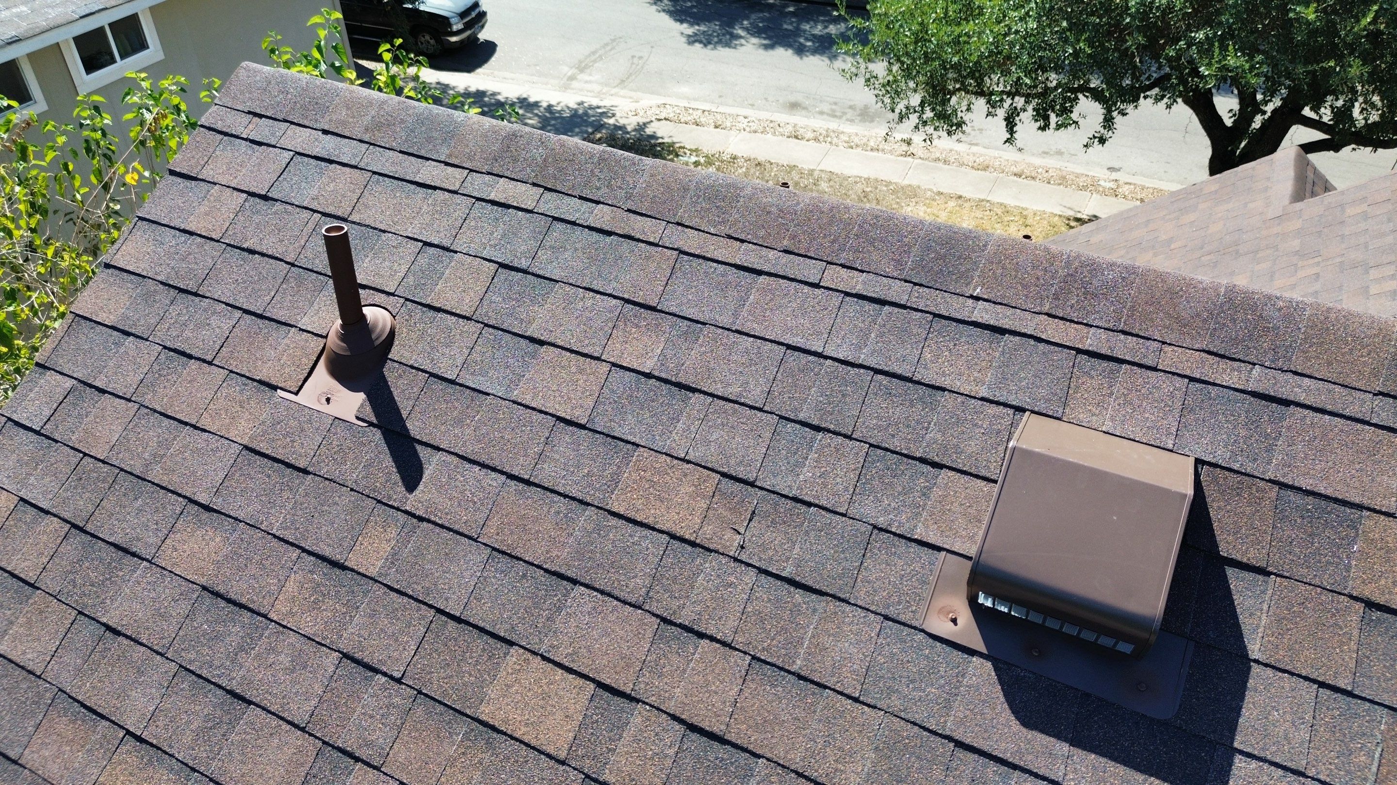 Residential Roof Replacement – Owens Corning Oakridge Brownwood in Pflugerville, TX by Kstylez Roofing & Construction