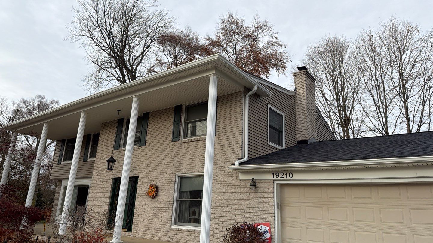 Roof Replacement using Owens Corning Onyx Black by 180 Contractors